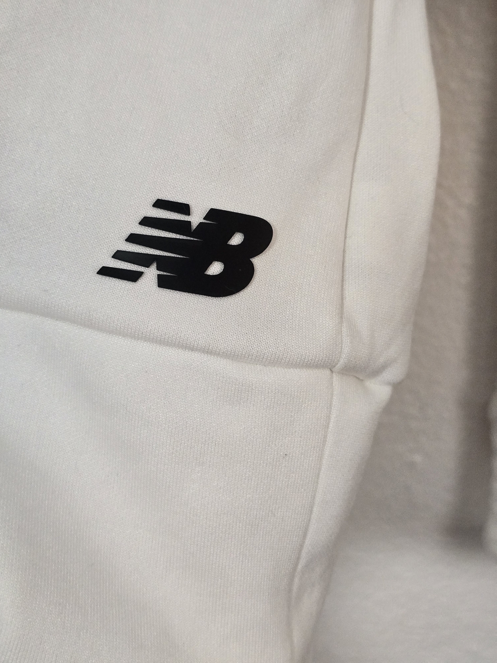 New Balance Cream Textured Funnel Neck Sweatshirt - Picture 8 of 9